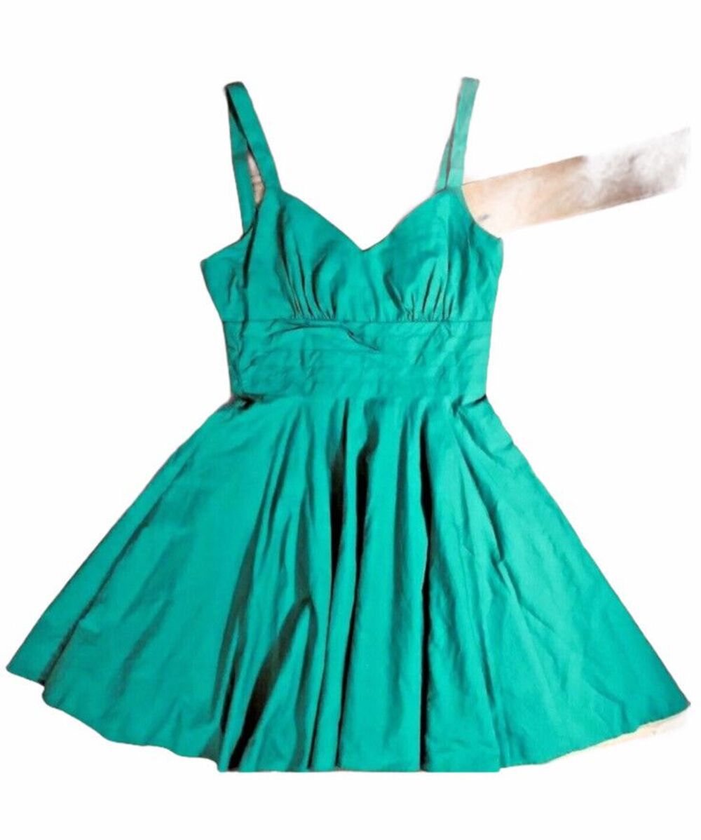 BB Dakota Small Green Sweetheart Pleated Ruffle Dress 2 Small